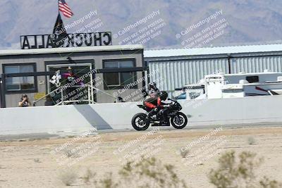 media/Oct-05-2025-CVMA (Sun) [[beeef4f201]]/Race 10-Formula Lightweight Twins Shootout/